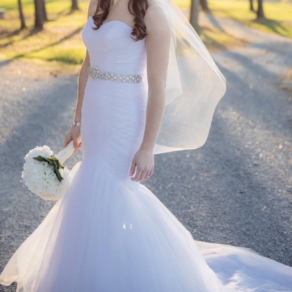 Mermaid fit and flare tulle wedding dress